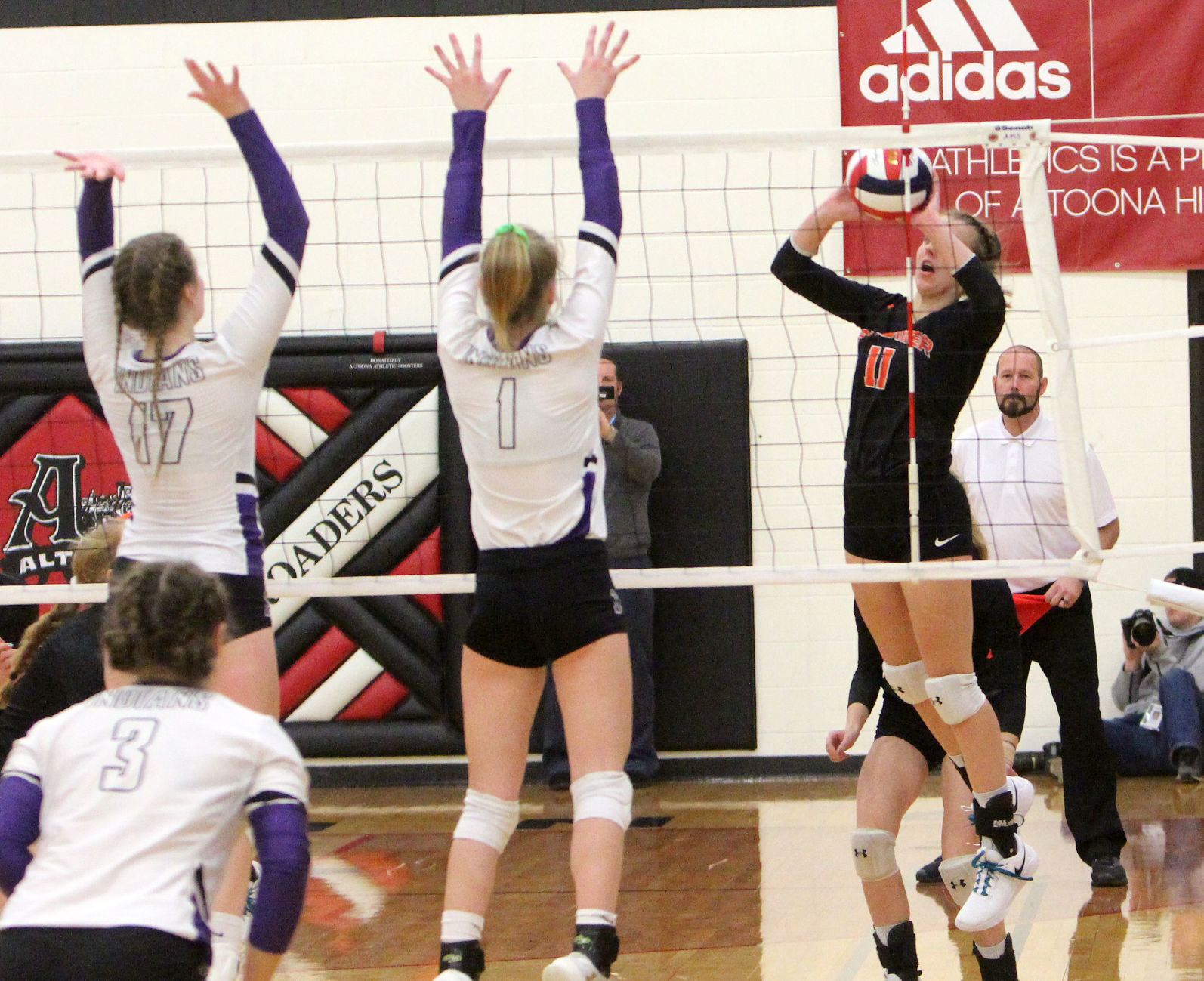 Bloomer volleyball vs Mosinee 10-27-18